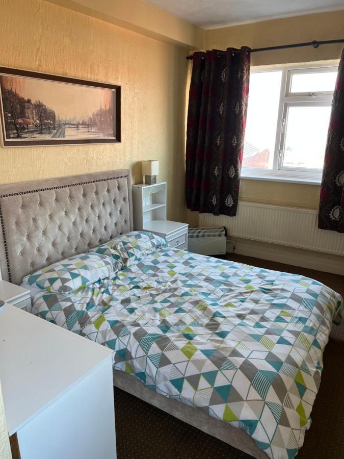 Barley Mow Hotel Понтифракт Екстериор снимка