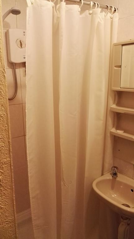 Barley Mow Hotel Понтифракт Екстериор снимка