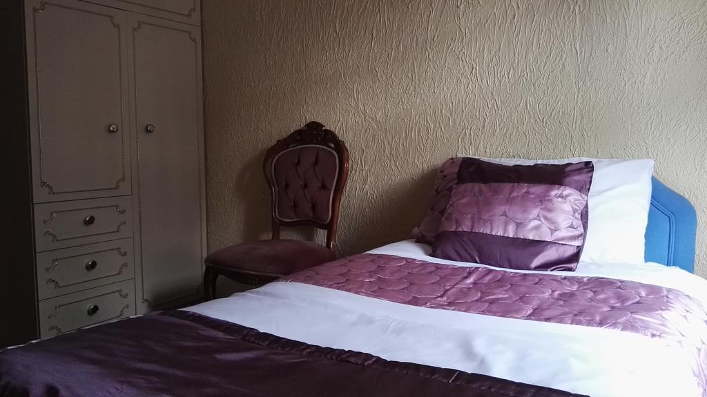 Barley Mow Hotel Понтифракт Екстериор снимка